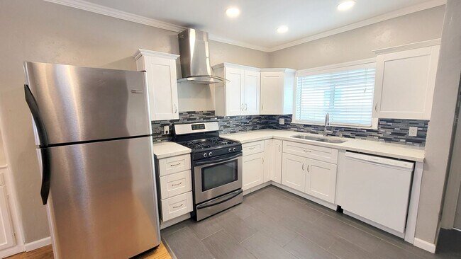 Photo - 4049-55 30th St. Unit 4049 1/2