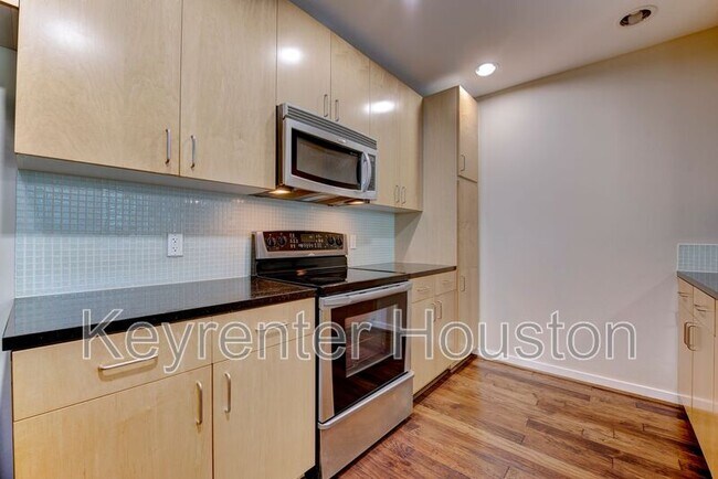 Photo - 5925 Almeda Rd