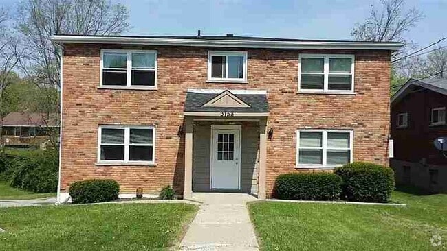 Building Photo - 3158 Woodward St Rental