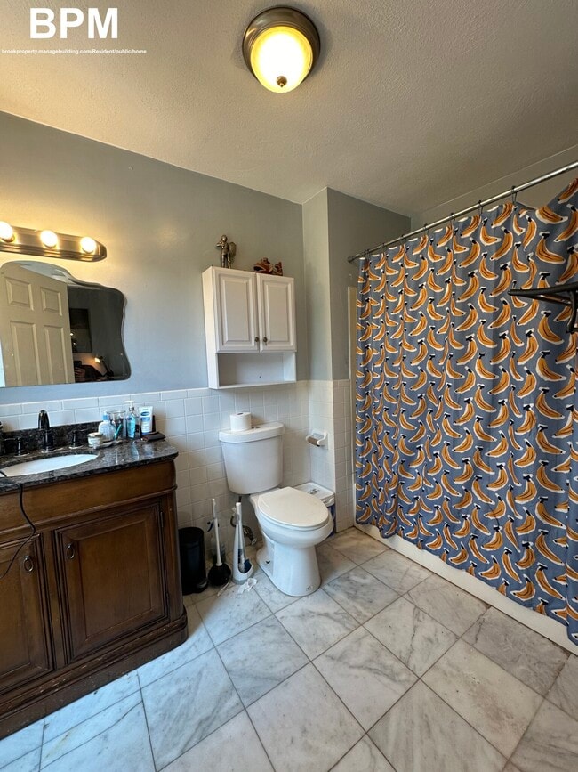 Photo - 669 Massachusetts Ave