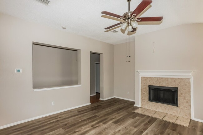 4625 Sleepy Ridge Cir