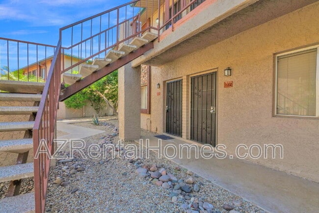 Photo - 4354 N 82nd St Unidad 131