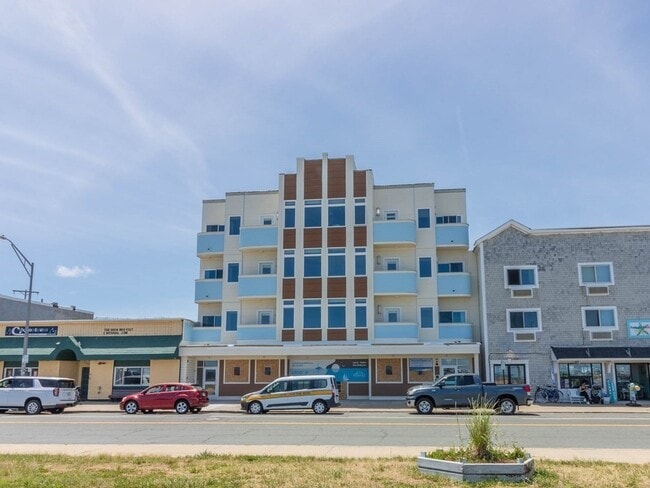Building Photo - 163 Nantasket Ave Unit 407 Rental