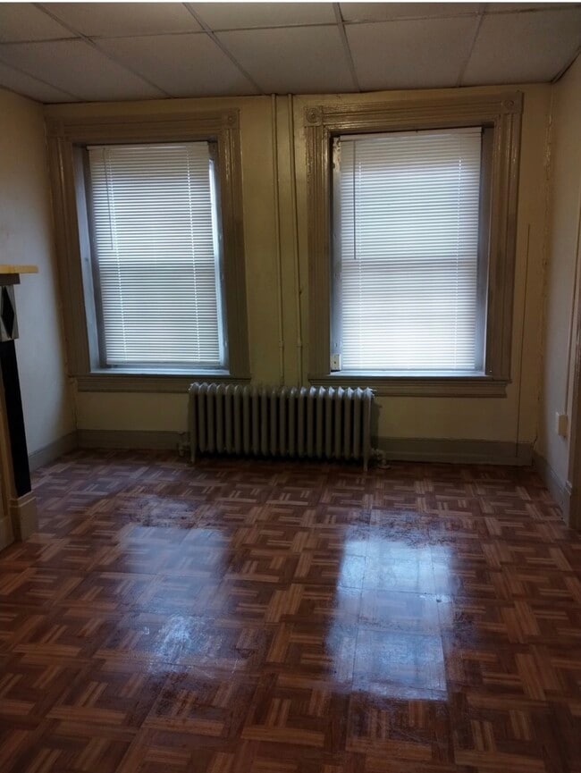 Photo - 46 S Prince St Unit 4