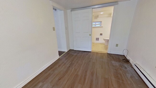 Photo - 28 W Maple St