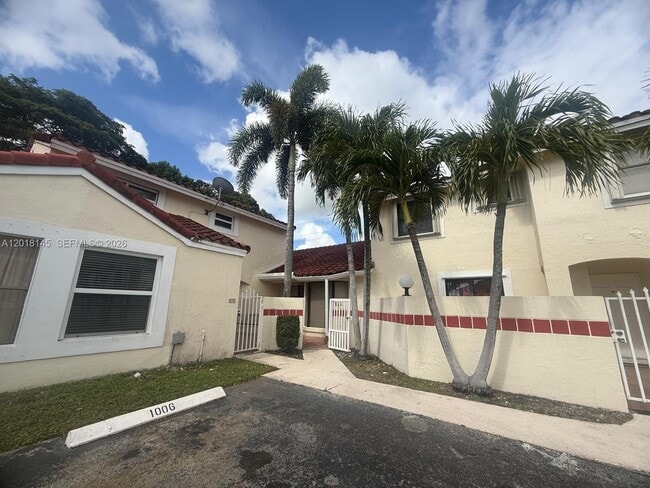 Photo - 1004 San Remo Cir