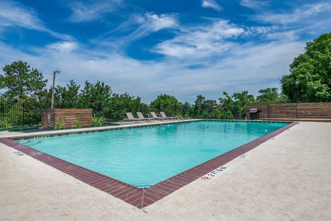 Hilltop Pool
