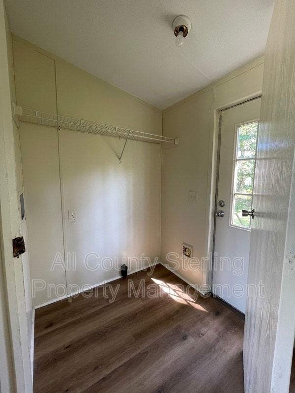Photo - 186 NW Gerson Ln