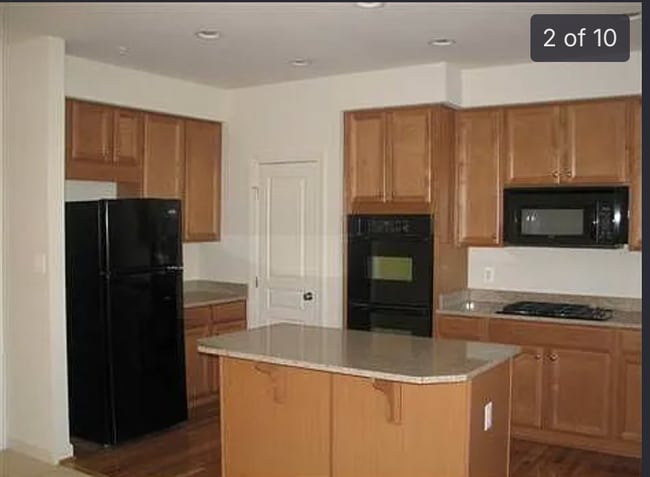 Photo - 4066 Finsbury Ln