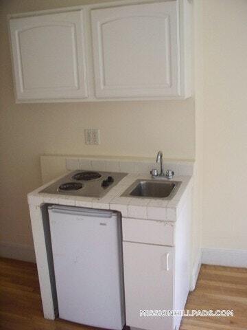 Photo - 51 S Huntington Ave Unidad 202
