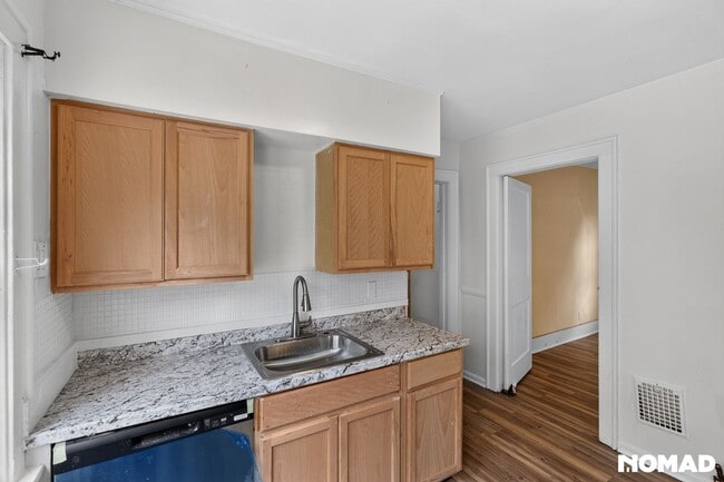 150 Stillwell Ave