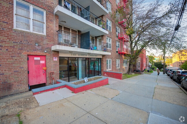 Photo - Karen Gardens Apartment