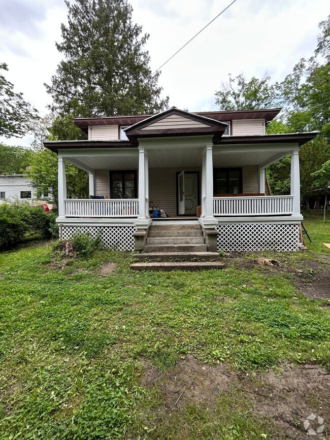 Building Photo - 1538 Slaterville Rd Rental