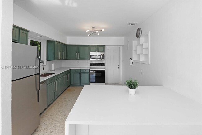 Photo - 39 SE 13th Terrace