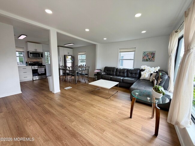 Photo - 23 Cambell Ct