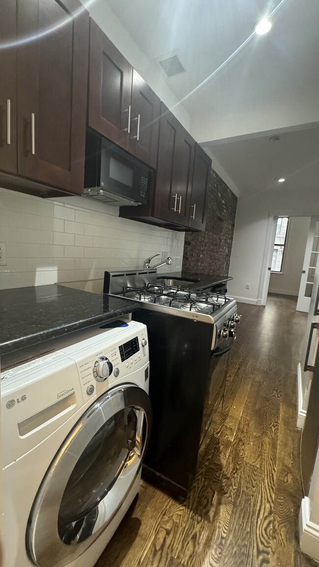 7 Bleecker St Unidad 2B