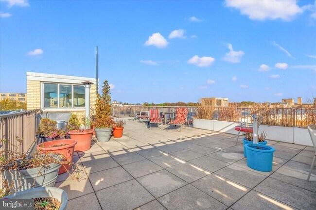 Photo - 4600 Connecticut Ave NW Apartment Unit 215