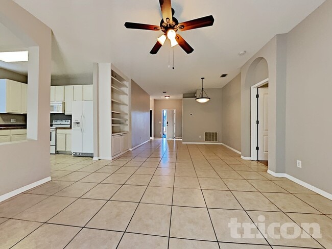 Photo - 10314 Goldenbrook Way