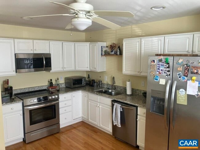 Photo - 1420 Lilac Ct