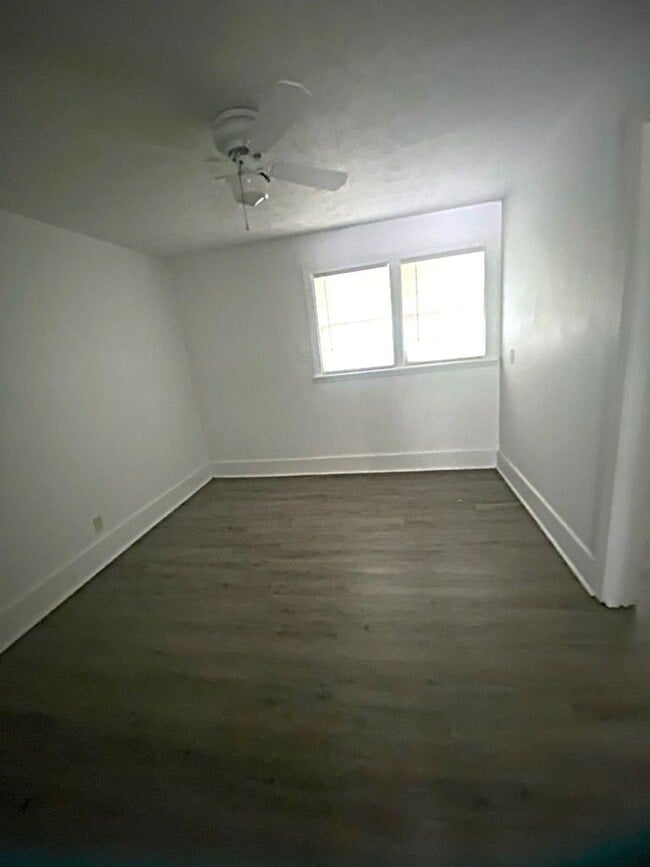 Photo - 837 Fulton Ave