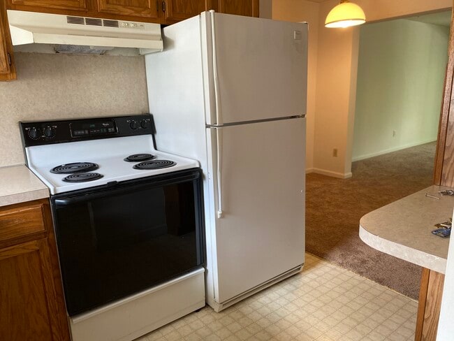 Pennwick Terrace Apartments & Townhomes