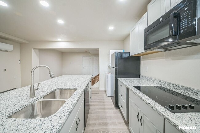 Photo - 4672 Leaf Ct