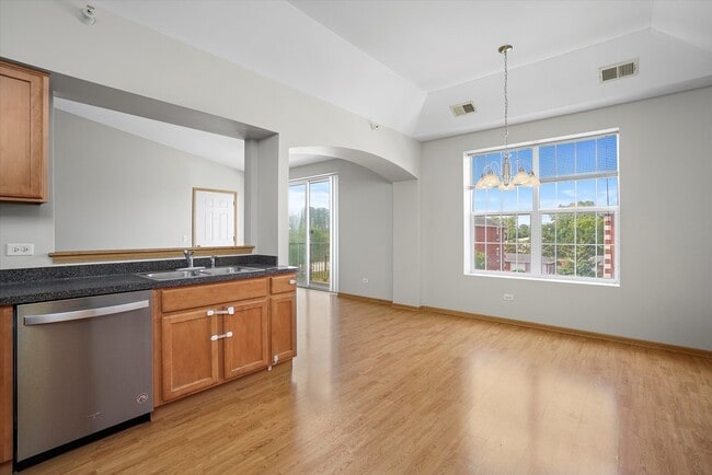 Photo - 16671 Liberty Cir Unit 3N