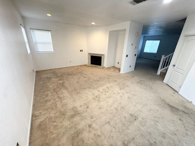 Photo - Spacious 5 bedroom home
