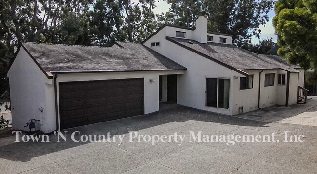 26142 Carmel Knolls Dr