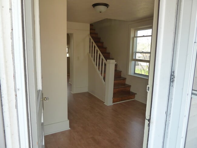 Photo - 221 W Bluff Street