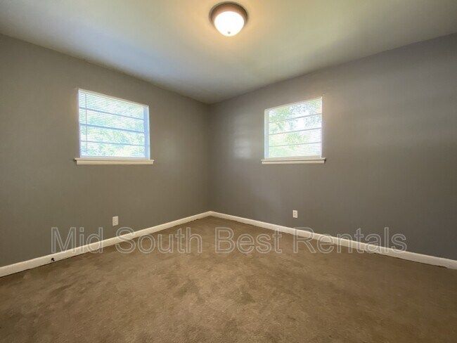 Photo - 6400 Pecan Ave