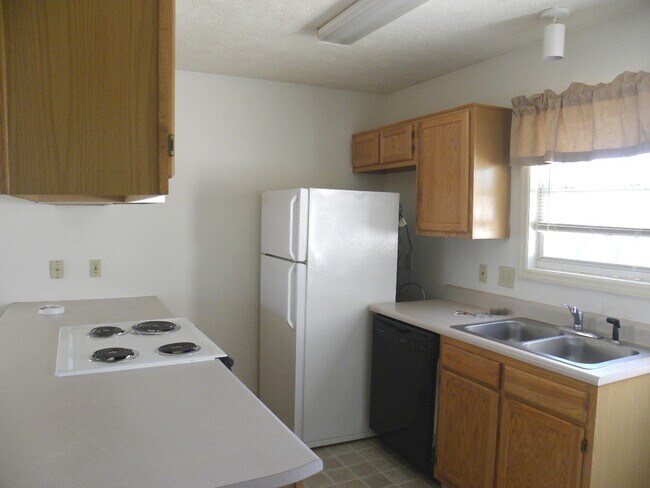 Photo - Cute Cottage style home in our local Seaha...