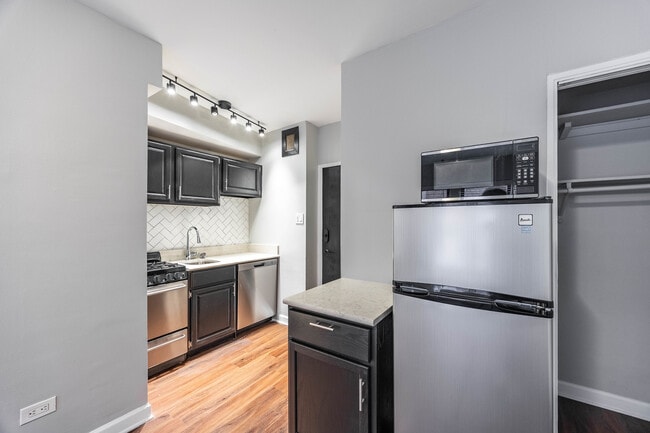Photo - 1140 N La Salle Dr Unit 101