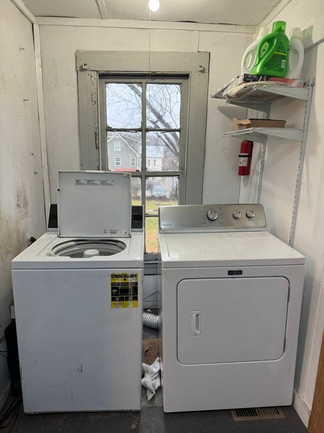 Photo - Gorgerous 3 Bedroom Walkable to Campus