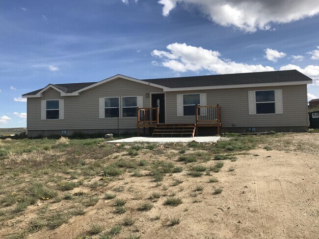 Photo - 127 Merrimac Trail