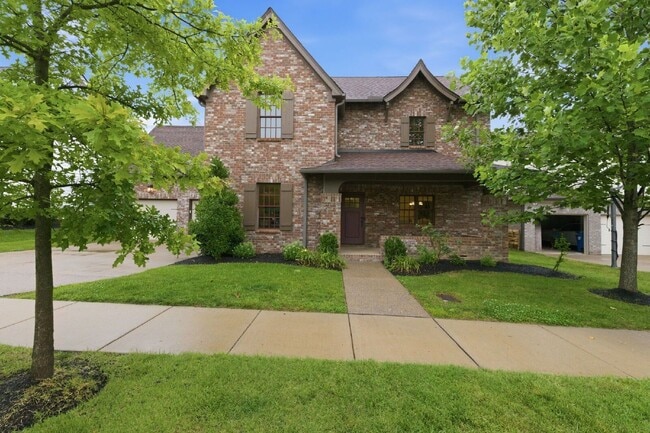 Photo - 790 Fontwell Ln