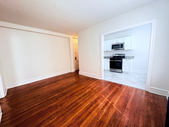 Photo - Victoria Arms Apartments