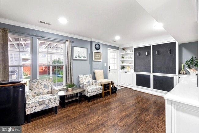 Building Photo - 25427 Elm Terrace Rental