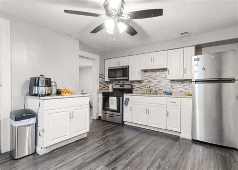 Photo - 802 Ross Ave Apartamento