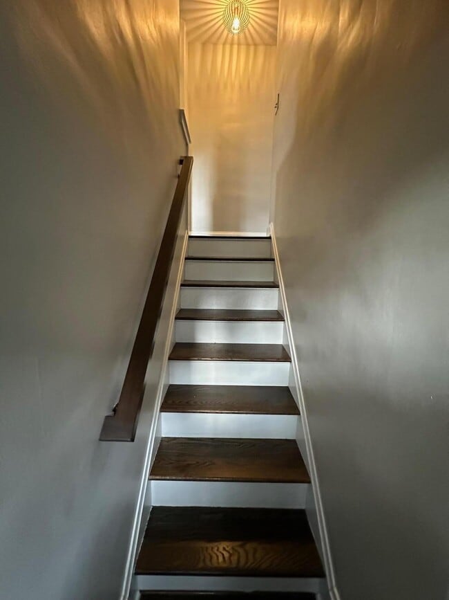 Photo - 99-101-101 Tibet Rd Unit 2