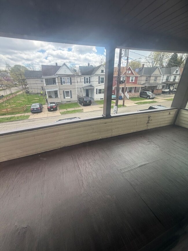 Photo - 556-58 E 5th St Unit #2