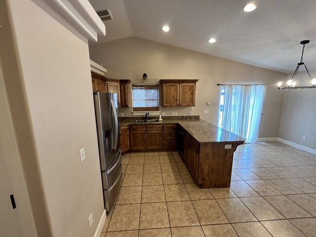 Photo - 1432 Falcon Dr