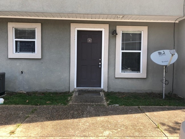 Photo - 1625 Martin Bluff Rd