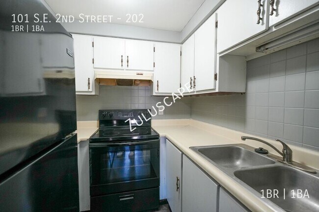 Photo - 101 SE 2nd St Unit 202