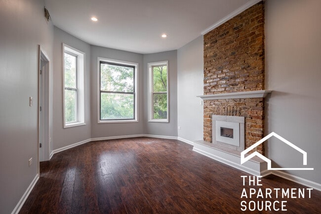 Building Photo - 1711 N Kedzie Ave Unit 2 Rental