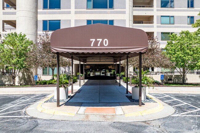 Photo - Coronado Condominiums