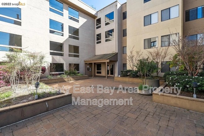 Photo - 545 Pierce St Unidad 2209
