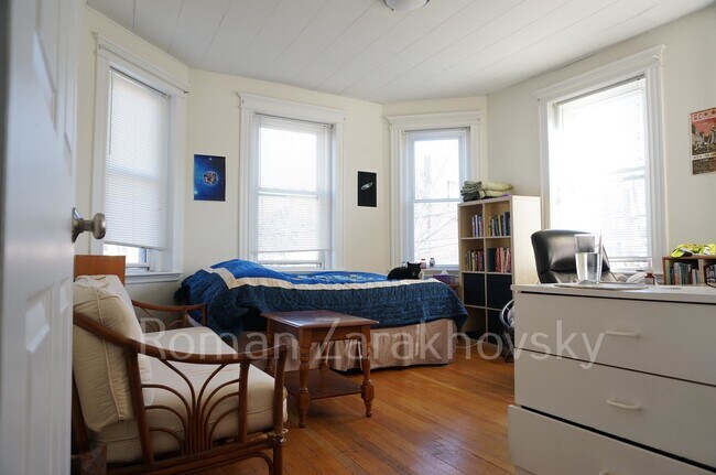 Photo - 42 Strathmore Rd Unidad 34A