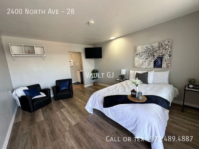 Building Photo - 2400 North Ave Unit 28