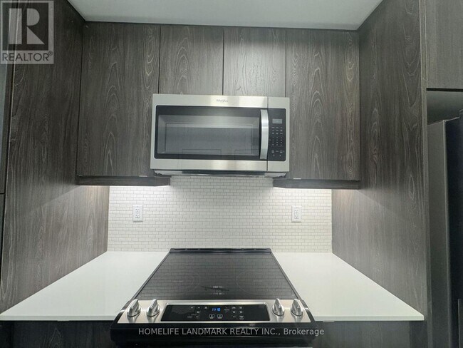 Photo - 5 Bancroft Ln